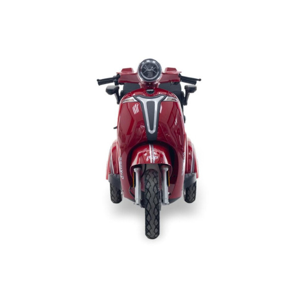 c-klass-5_clipped_rev_1-1-